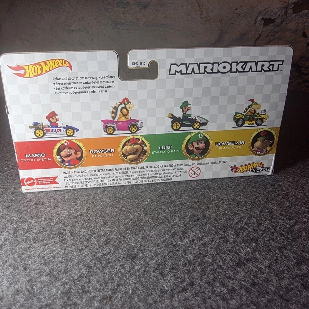 Hot Wheels Mario Kart Die-Cast 4 PACK Mario Bowser Luigi Bowser Jr NEW